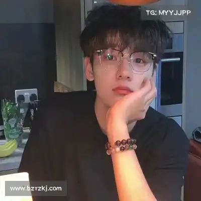 钟忱宝